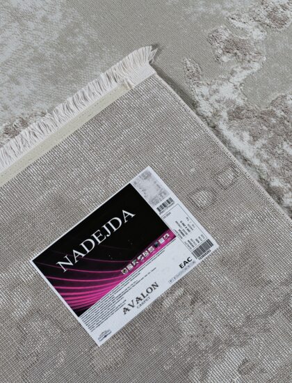 39883A stan BEIGE / CREAM