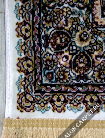 20250A stan CREAM / CREAM