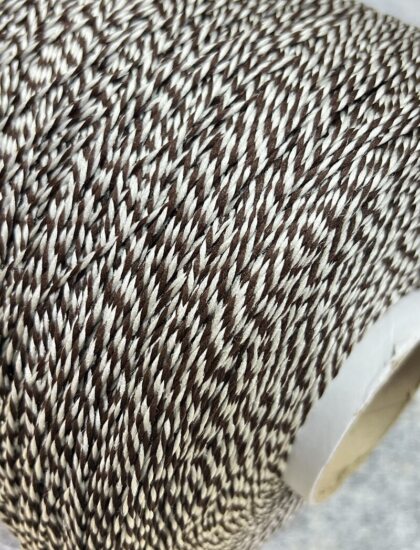 Нитки для оверлока шегги 1909-77