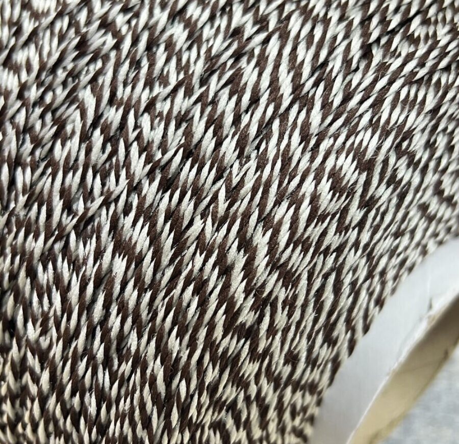 Нитки для оверлока шегги 1909-77