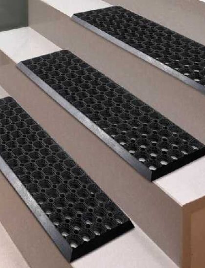 0.25м*0.75м Резиновые накладки на ступени Решетка без загиба 25см * 75см