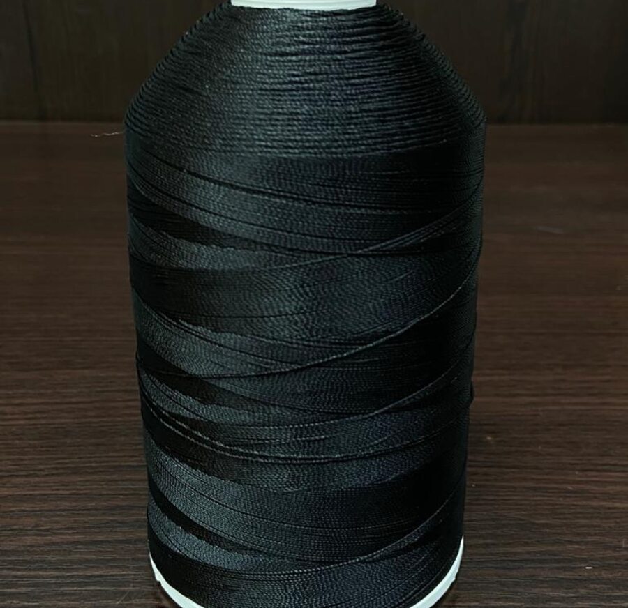 Лавсановая нить для оверлока черная Вторичная