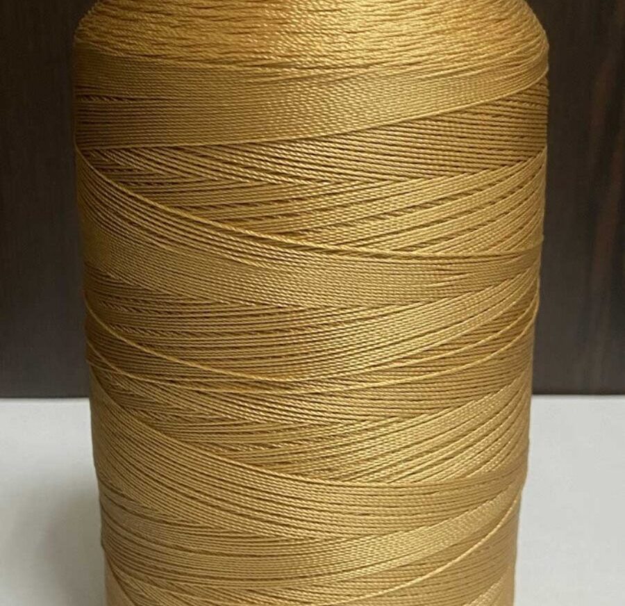 Лавсановая нить для оверлока бежевая Вторичная