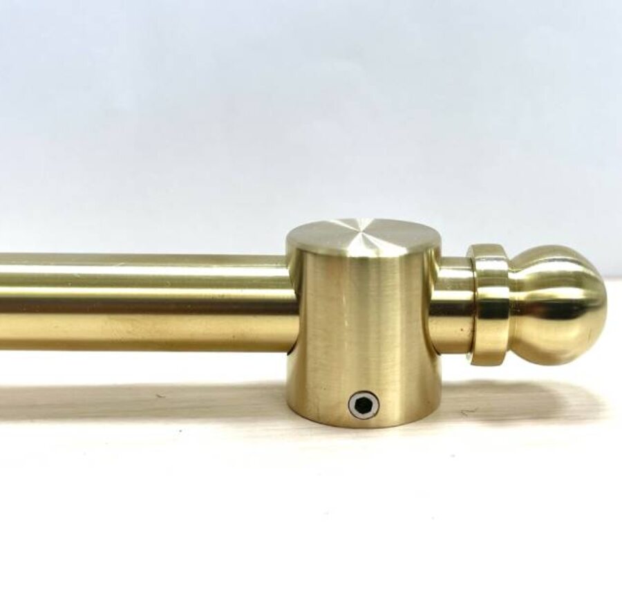 Длина 1,1 м. Ковродержатель из латуни L023 Пруток 12 мм