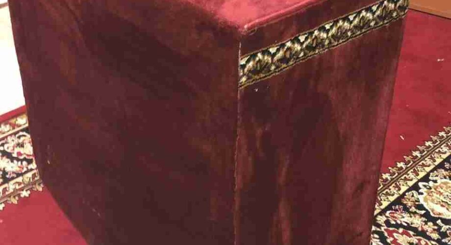 Уложить ковер в доме или квартире под заказ