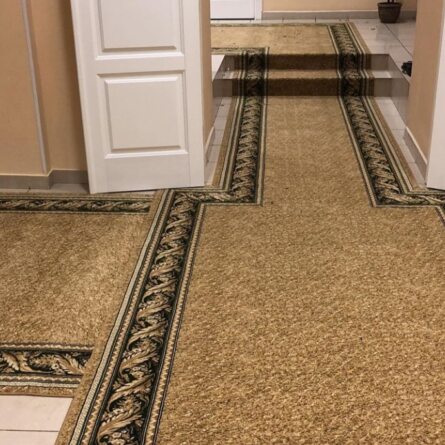 Замена ковровой дорожки в здании Генеральной прокуратуры РФ на Петровке.