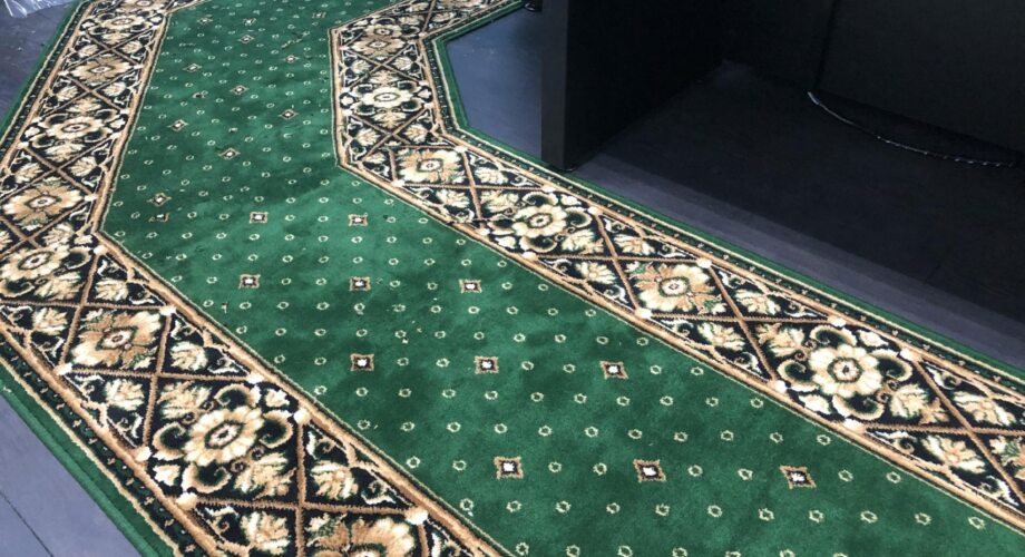 Новая выполненная работа: укладка, монтаж и сварка ковровой дорожки