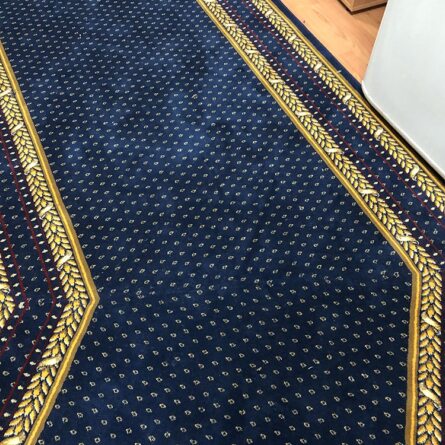 Укладка и сварка ковровой дорожки