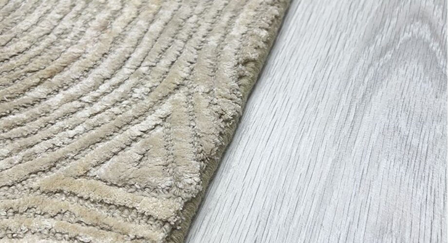 Укладка коврового покрытия в частной квартире