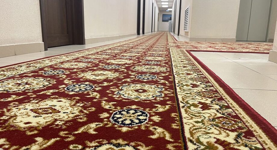 Укладка и монтаж ковровой дорожки в Тверском районе Москвы