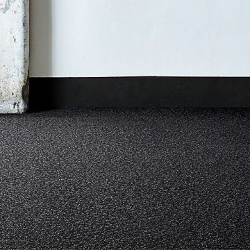 Ковролин черного цвета