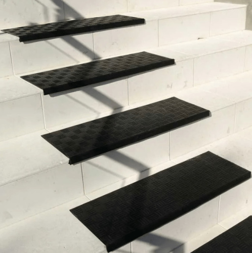 Резиновые накладки на ступени Крестики с загибом фото 5