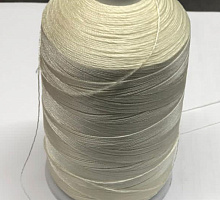 Лавсановая нить для оверлока Вторичная слоновая кость