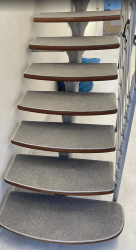 Накладки без загиба на всю ширину ступени фото 3