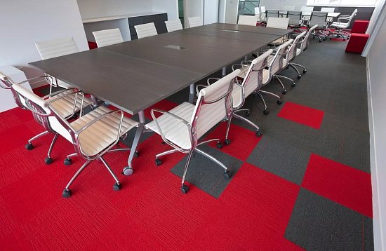 Как выбрать ковер в офис