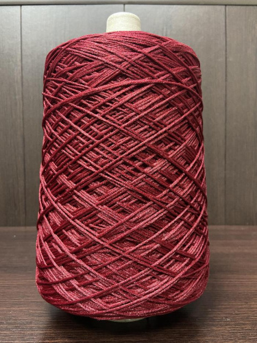 Полиамидная нить для оверлока Миникет B540